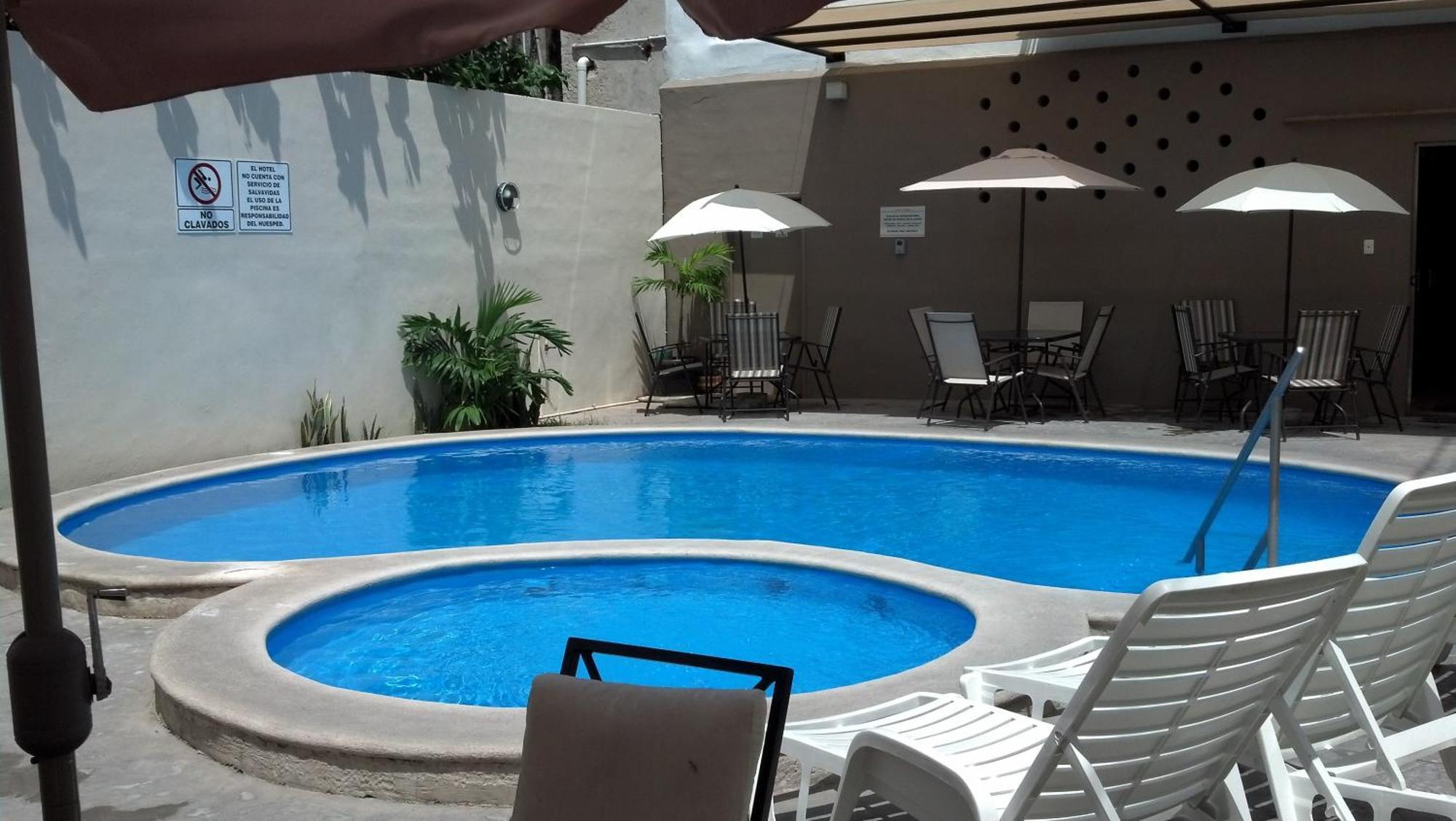 Hotel & Suites Domani Progreso  Pokój zdjęcie
